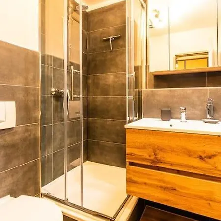 Apartment Black Mirror Inkl Wlan, Parkplatz *