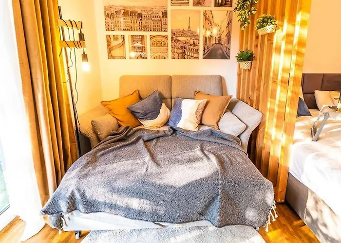 Black Mirror Inkl Wlan, Parkplatz 데트몰트