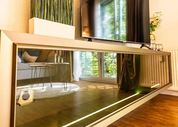 Black Mirror Inkl Wlan, Parkplatz 아파트